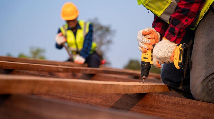 Professional residential roofers in Decaturville, TN